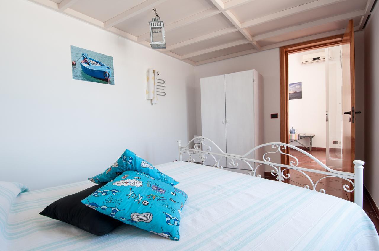 Helloapulia - Sea View Terrace Conchiglia Apartman Monopoli Kültér fotó